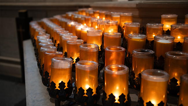 Bells toll, faithful gather as Archbishop of Toronto holds mass for Pope Francis